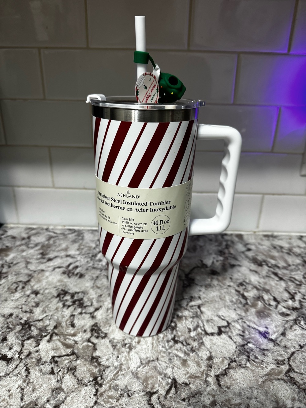 Ashland White Tumbler with Red Diagonal Stripes and Handle